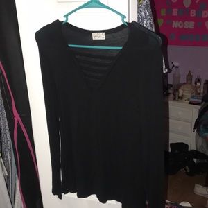 Black GLITZ Long Sleeve Cute V-Neck Top (MEDIUM)